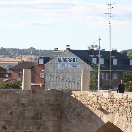 Albergue La Encina Hospital de Órbigo Zewnętrze zdjęcie