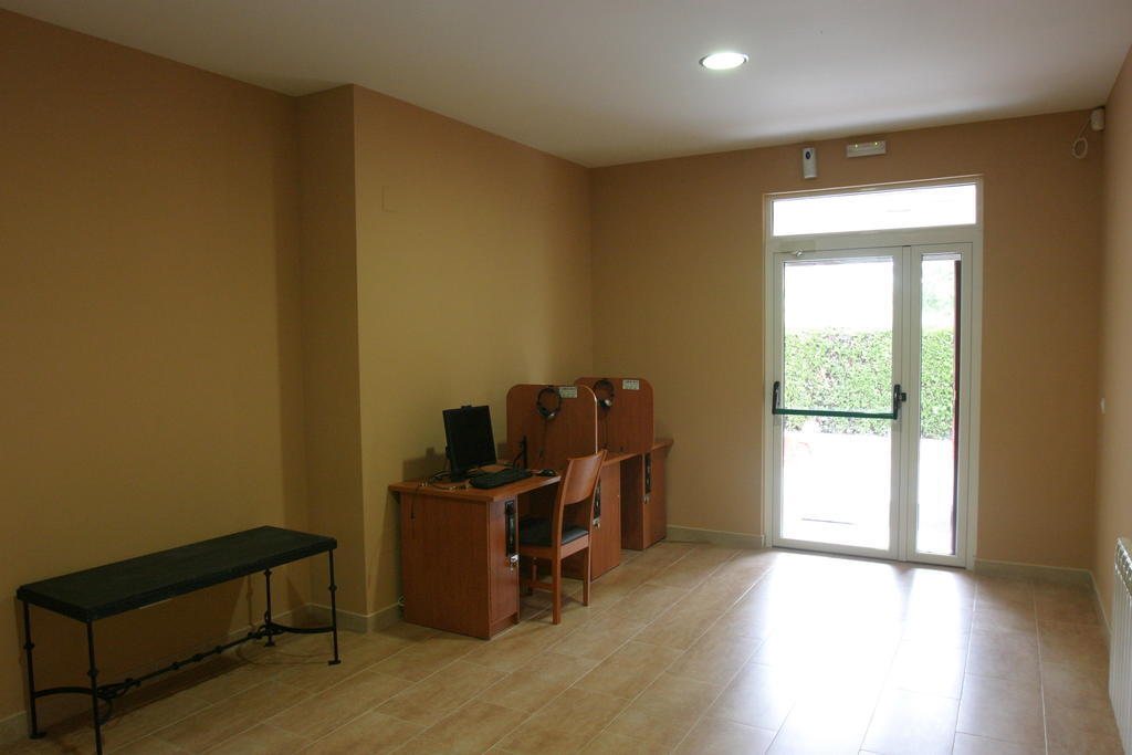 Albergue La Encina Hospital de Órbigo Zewnętrze zdjęcie